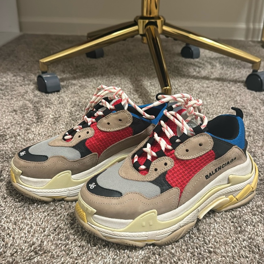 Balenciaga Triple S